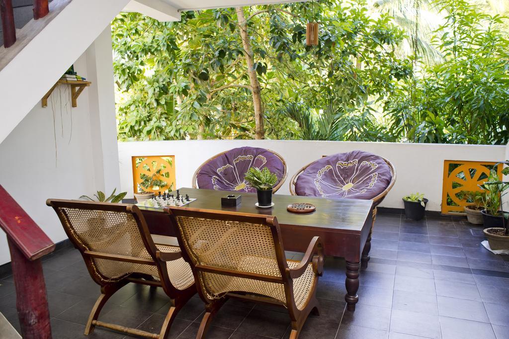 Bedspace Unawatuna Ngoại thất bức ảnh