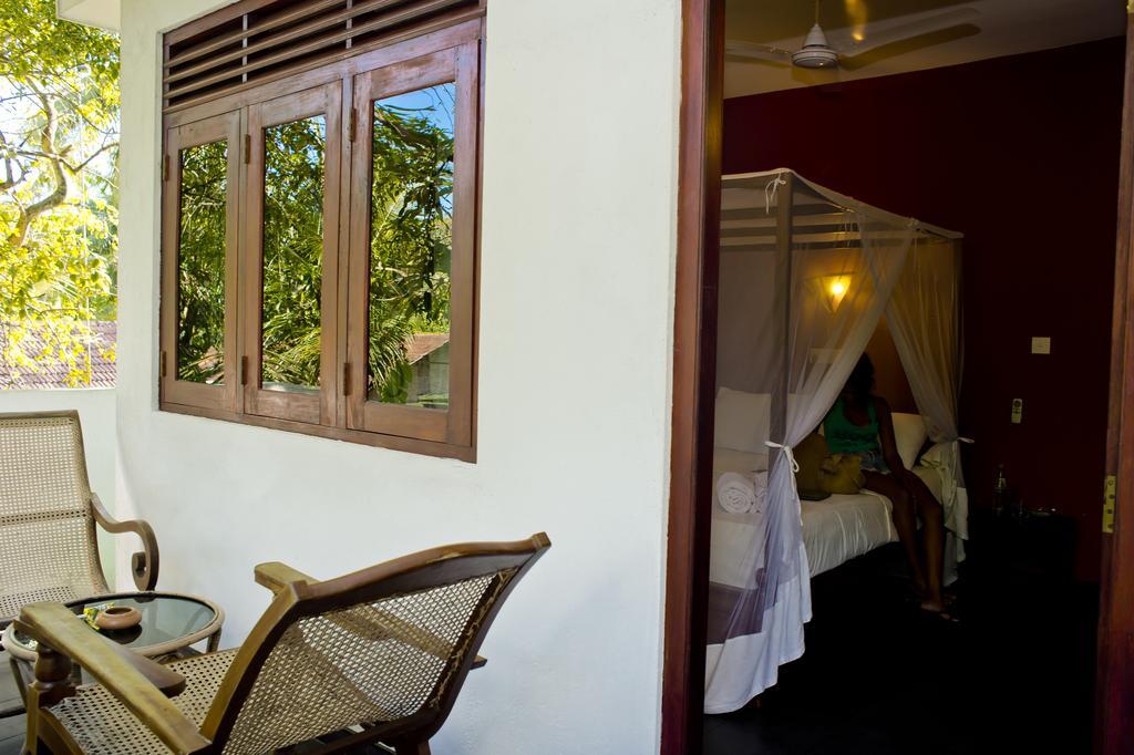 Bedspace Unawatuna Ngoại thất bức ảnh
